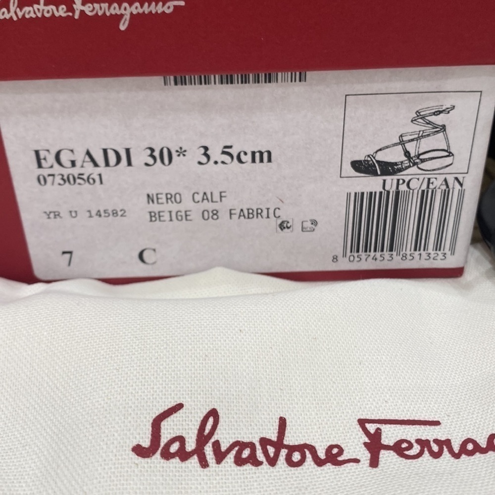 NIB Salvatore Ferragamo Egadi 30 Leather Sandal - Picture 8 of 9